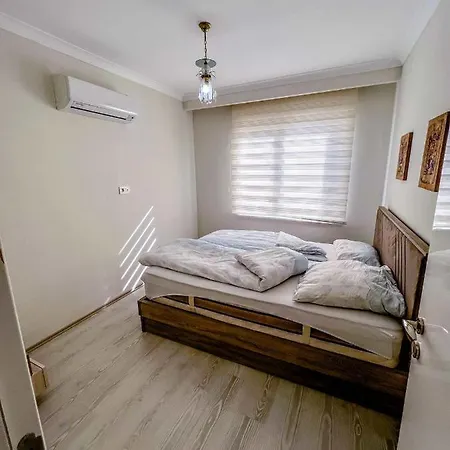 Spacious Flat At The Pool, Huge Balcony, 2 Bedroom
